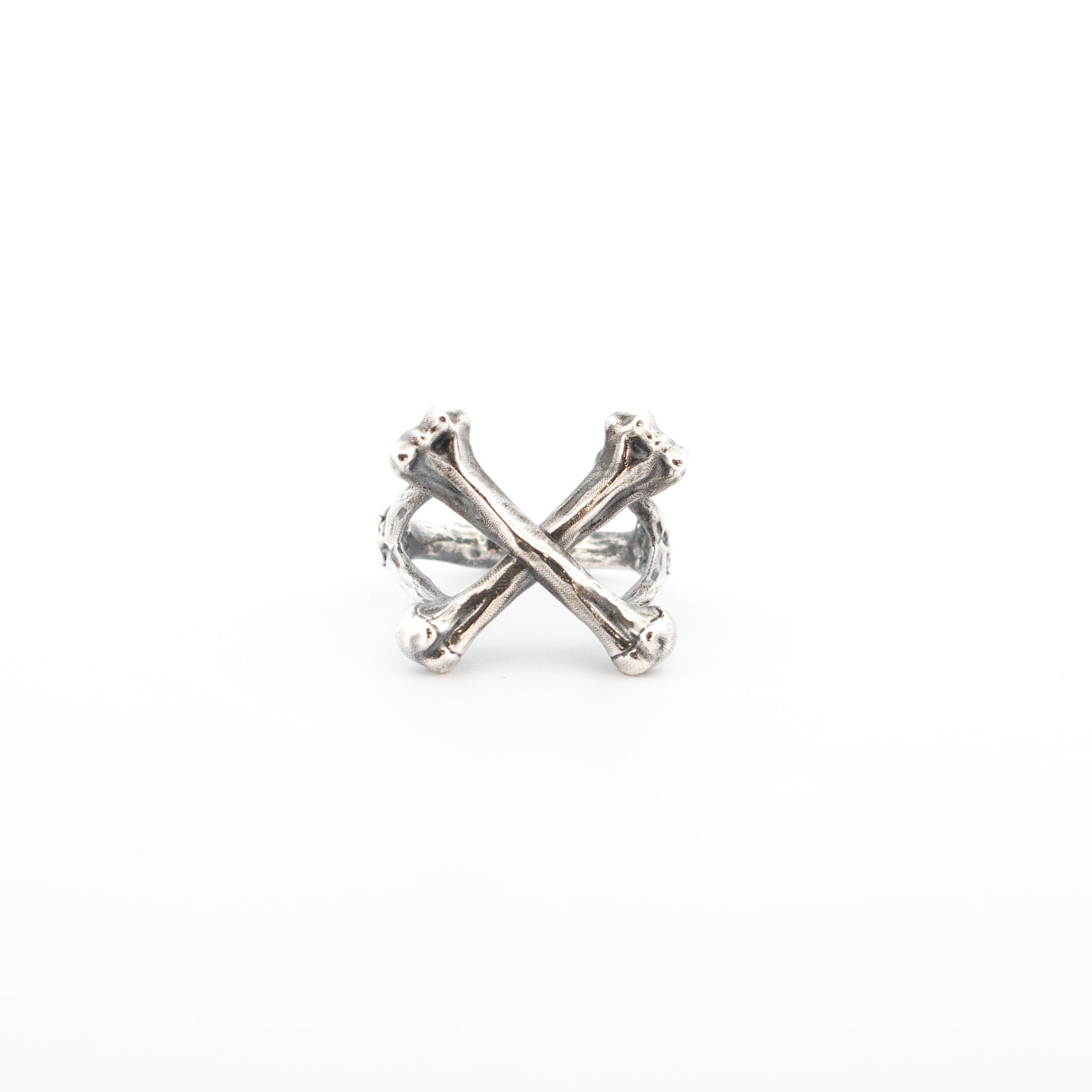 Large Crossbones Ring