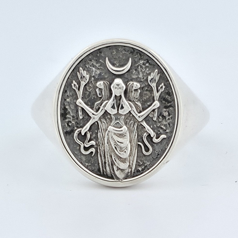Hecate Ring