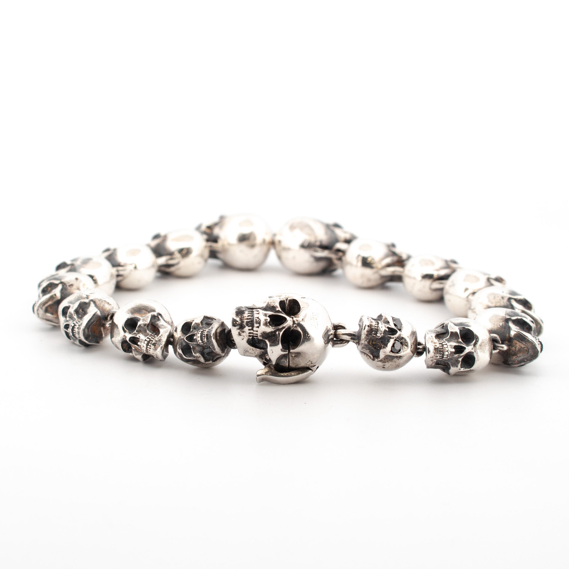 SILVER SKULL BRACELET