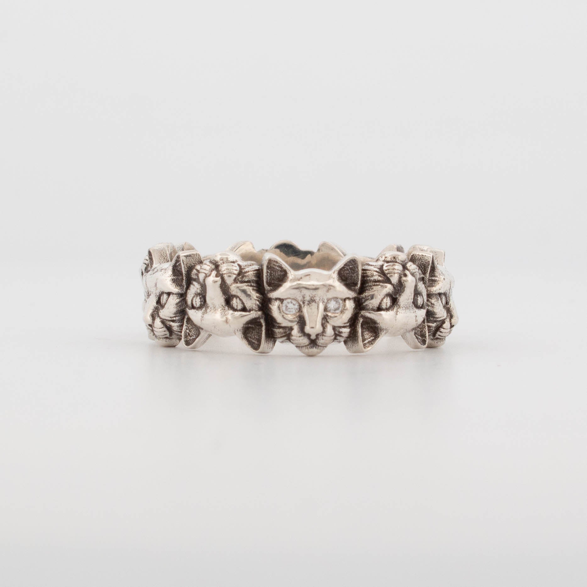 Silver Cat Ring with Diamonds